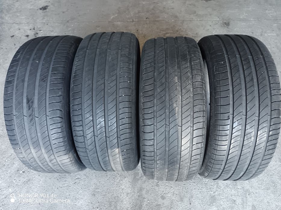 225 50 18 michelin