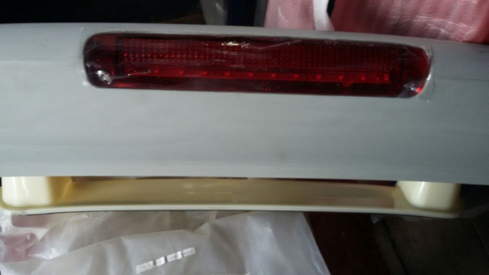 Спойлер для Land Cruiser 100 VX