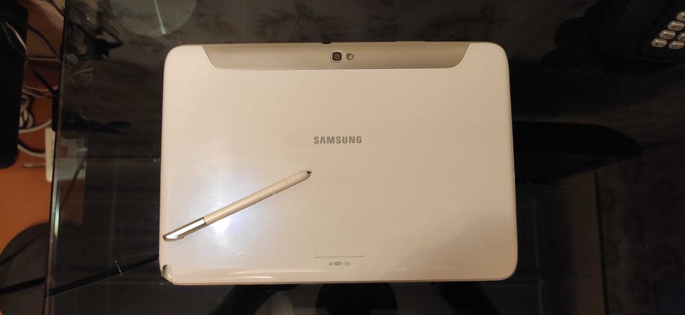 Планшет Samsung Galaxy Note 10.1 N8000 16Gb