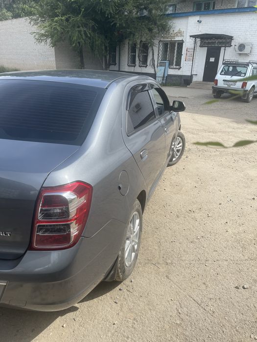 Продам шевролет кобальт