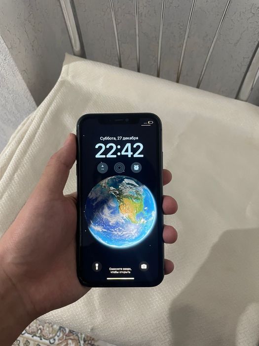 Продаю iPhone 11 в хрошем состояние