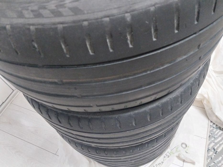 Шины 235/45/R17, летние