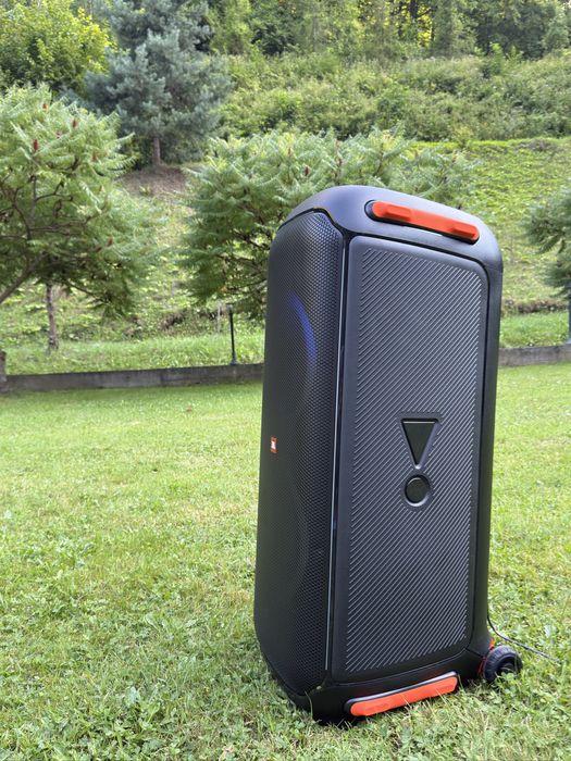 JBL De Închiriat , 710 partybox , Atmosfera Perfectă