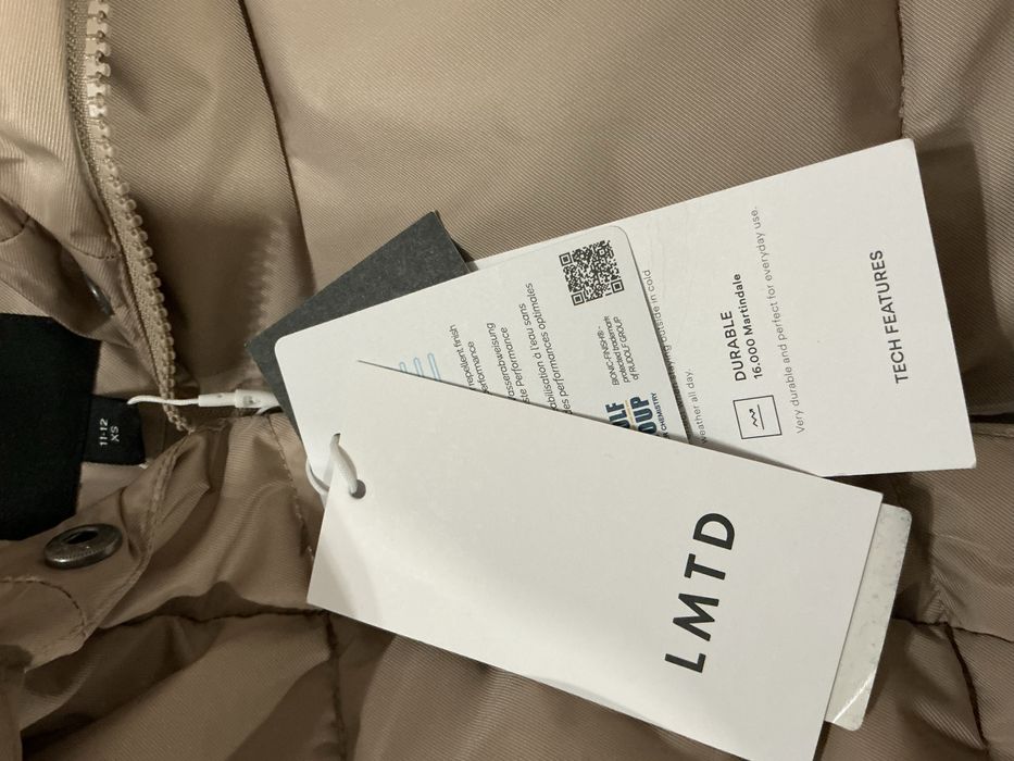 Новая женская зимняя куртка