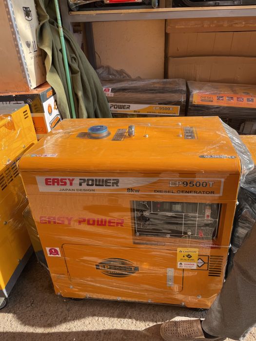 Generator dvijok движок 8 kv dizel ( chempion )