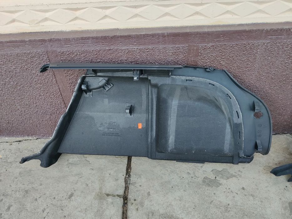 Protectie laterale portbagaj stanga / dreapta Seat Exeo Audi A4 B6 B7 Break  8E9863879M / 880