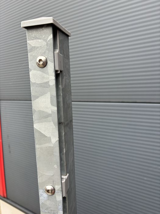 Panou Gard dublu fir Profesional 8/6/8mm Plasa Stalpi Gard nu Bordurat