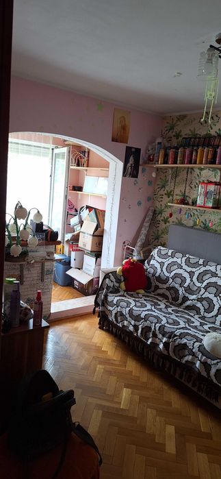 De vânzare apartament 3 camere, Rogerius