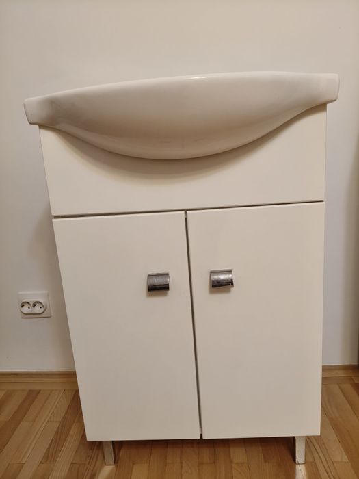 Chiuveta baie și masca