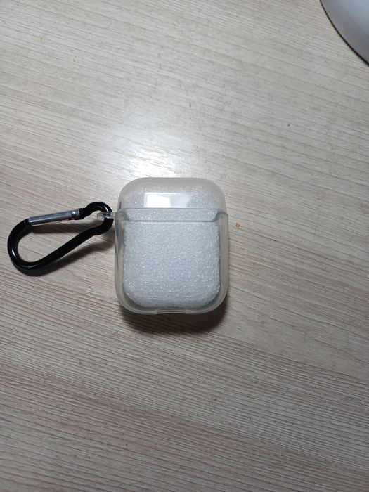 Чехол на эйр подс 1 хром хартс