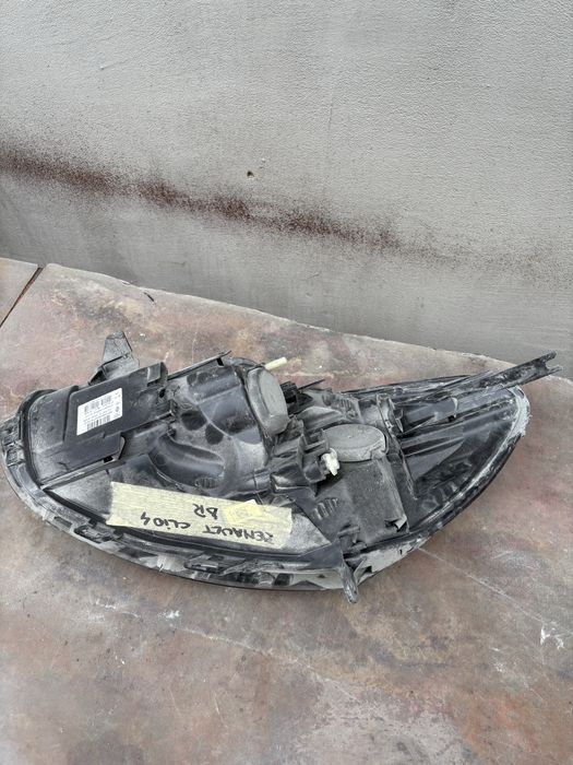 Far dreapta renault clio 4 2013/2014/2015/2016