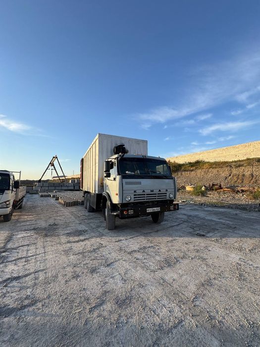 10 tonnalik kamaz sotiladi yili 1981 qolgan malimot Telda