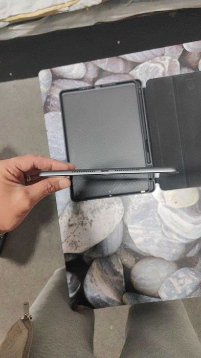 Продам Ipad 9 64Gb