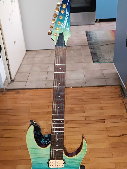 Продавам ел китара Ibanez RG-42 Blue Reef Gradation/DiMarzio