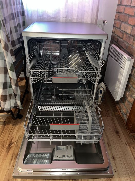 Masina de spalat vase bosch serie 4