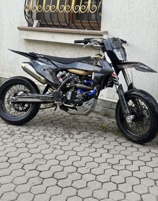 Kews k16 nb300 Stunt project