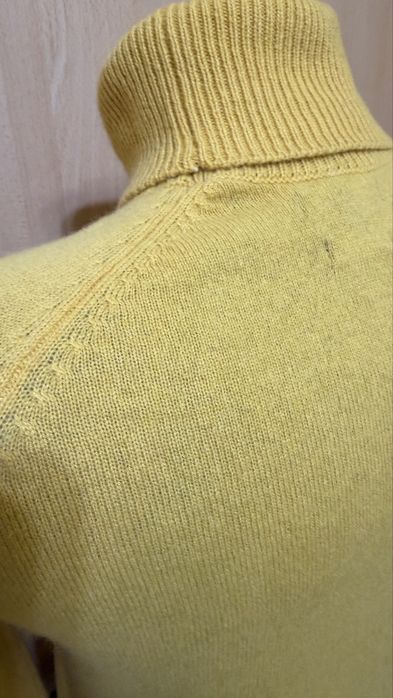 Пуловер поло Massimo Dutti Размер XS/S.