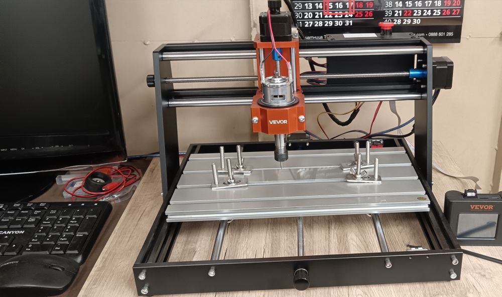 Геавираща машина CNC router..