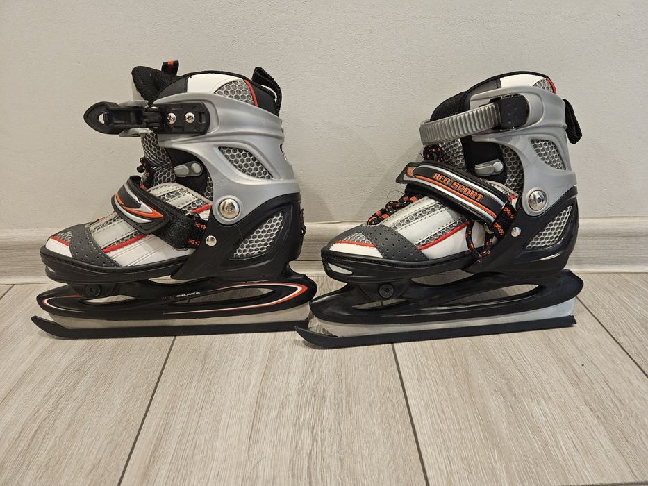 Patine reglabile pentru gheata copii