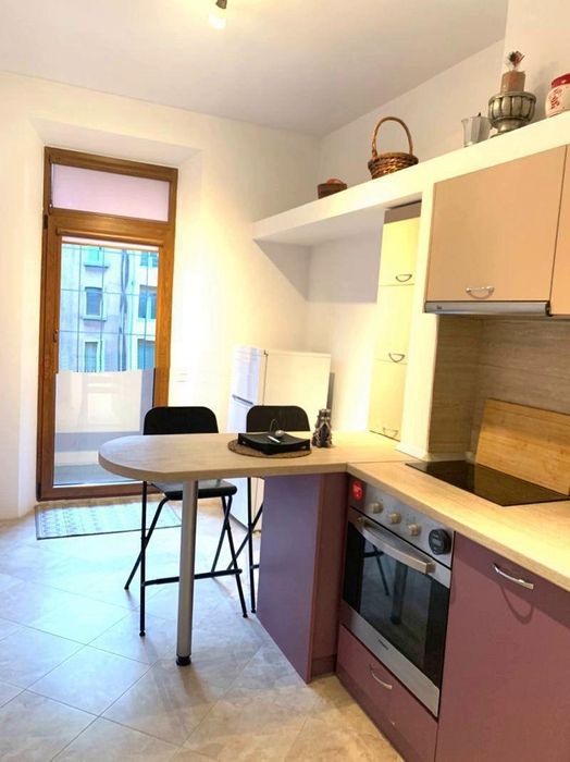 Дава се под наем Двустаен апартамент в София, Център - 90 кв.м за 797.64 € - Снимка #4