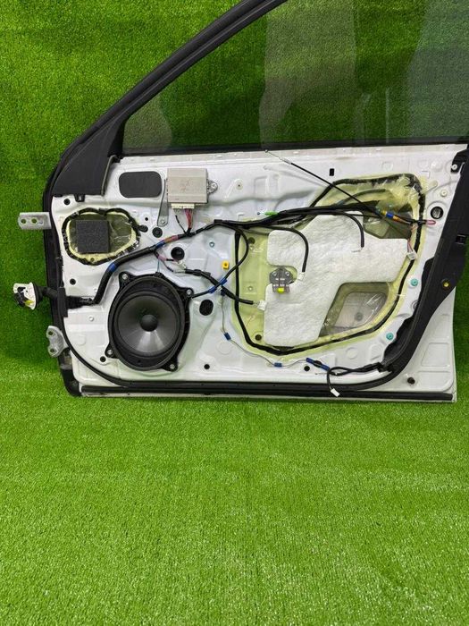 Дверь на Lexus GS