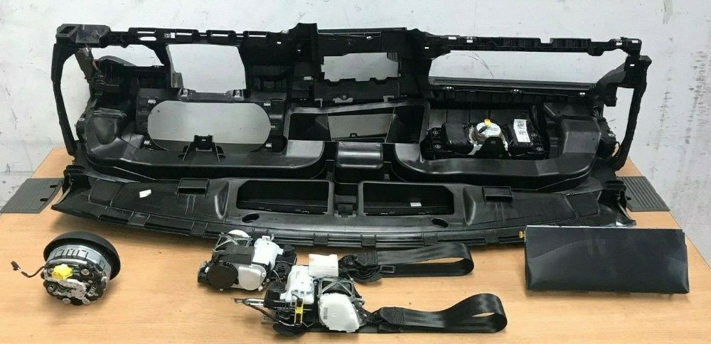 Продавам комплект аербеци airbag за VW Golf 7 в перфектно състояние