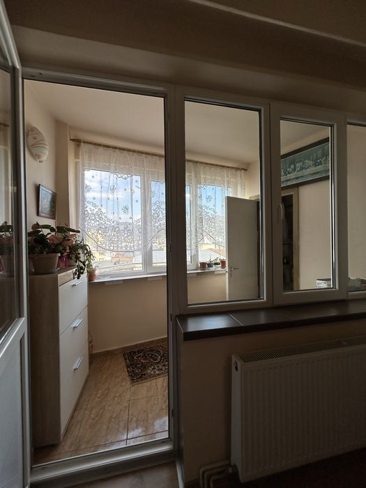 Vand apartament 2 camere, mobilat, utilat