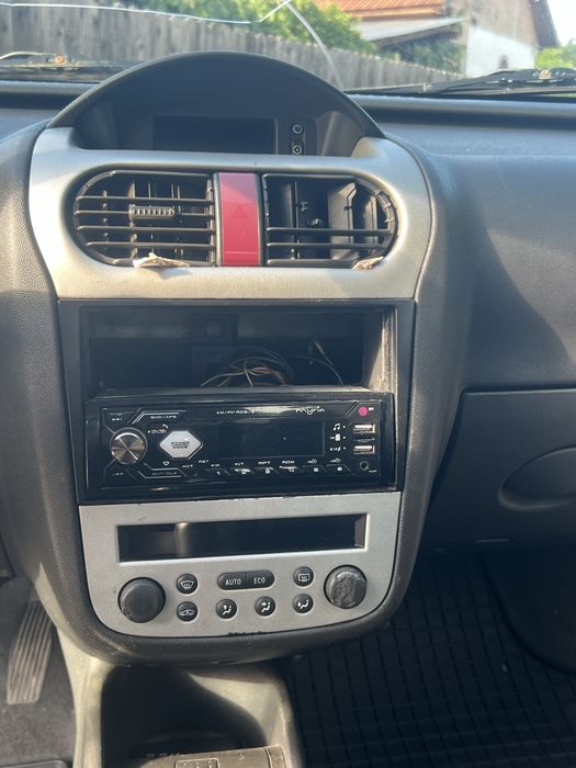 OPEL Corsa 2003 — imagine 2