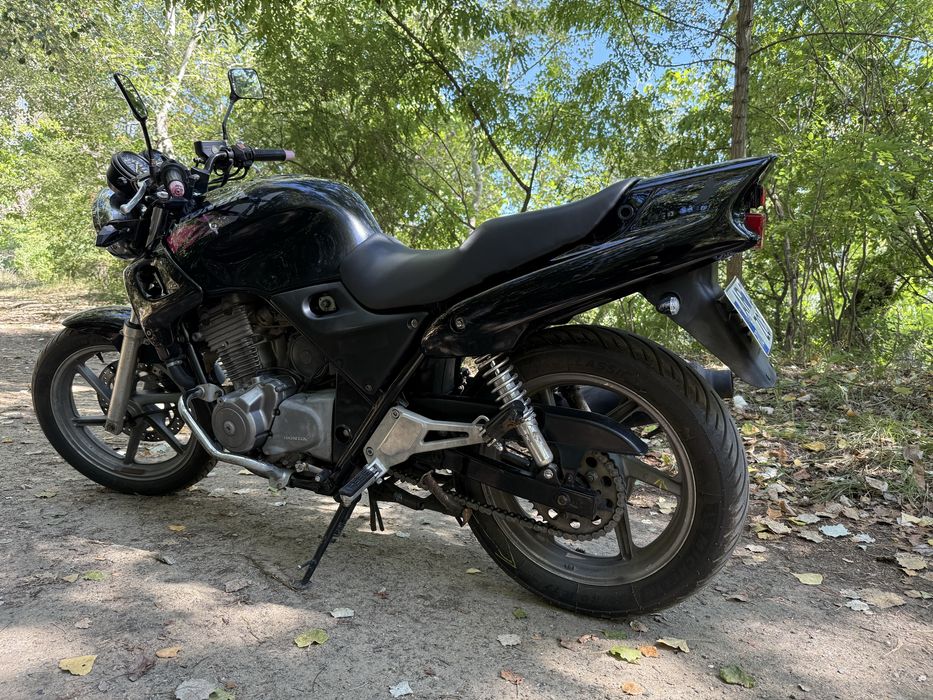 Vând Honda CB500-1995!