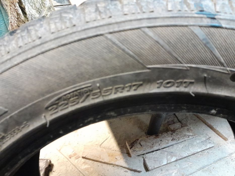 Продам шину зима