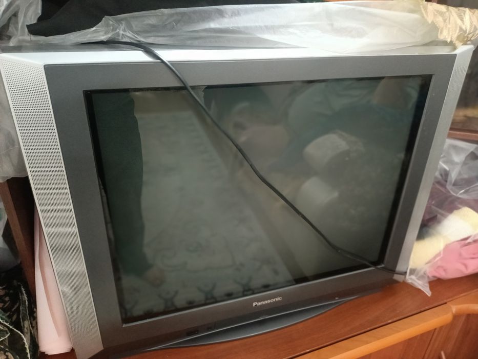 Продам телевизор