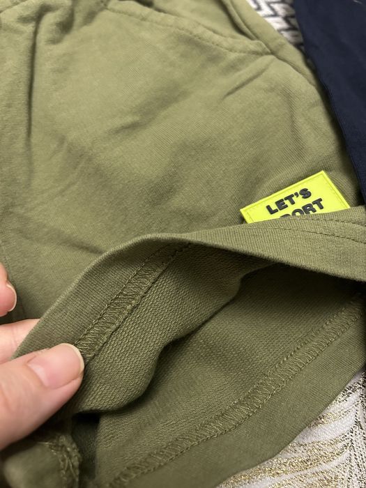 На мальчика 4-5 лет (104/110) свитшоты