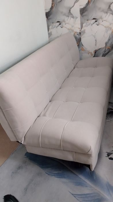 Продам новый диван