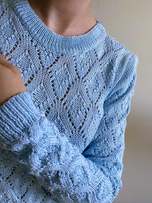 Елегантна плетена блуза