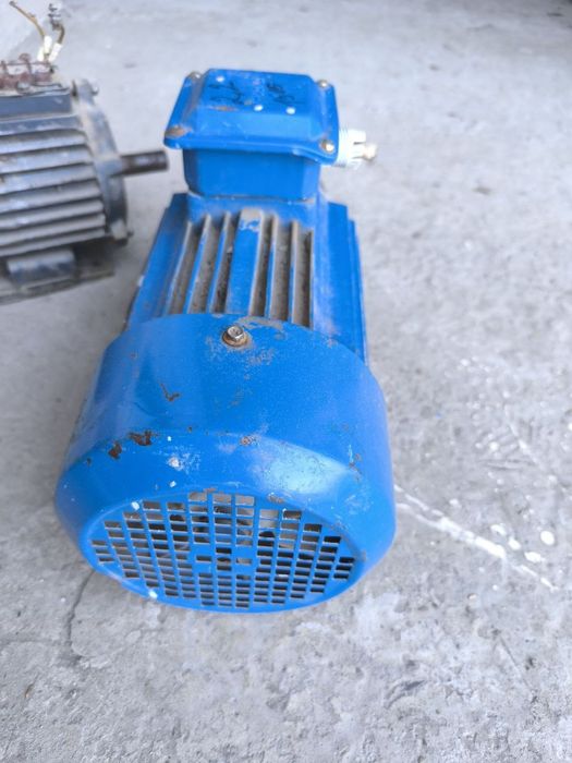 Електроматор сотилади