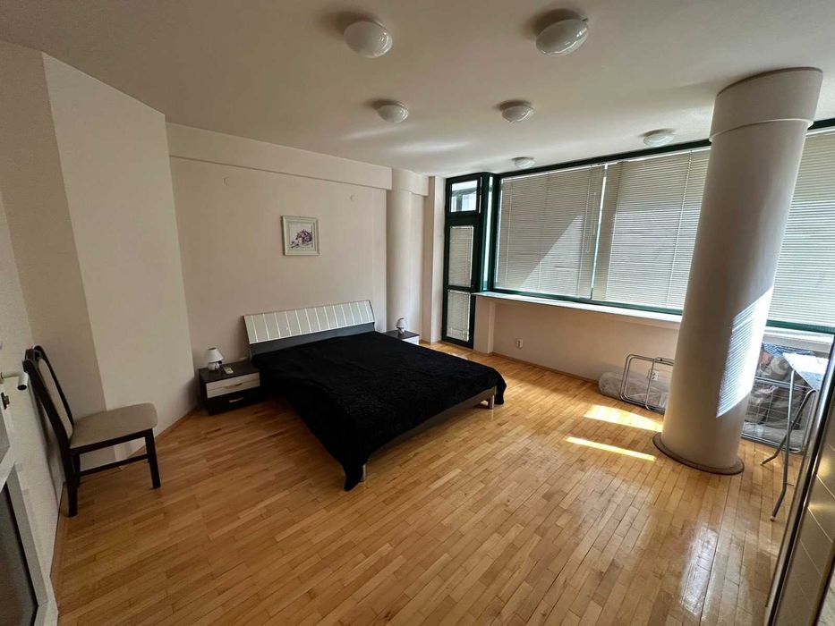 Дава се под наем Двустаен апартамент в Пловдив, Кършияка - 80 кв.м за 450 € - Снимка #4