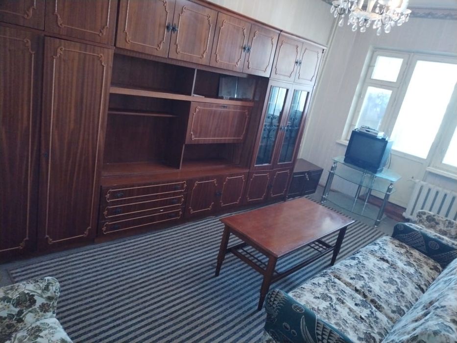 Srochni 3 xonali uy sotiladi