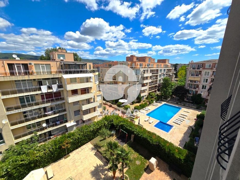 Продава се Двустаен апартамент в к.к. Слънчев бряг - 68 кв.м за 1368 €/кв.м - Снимка #10