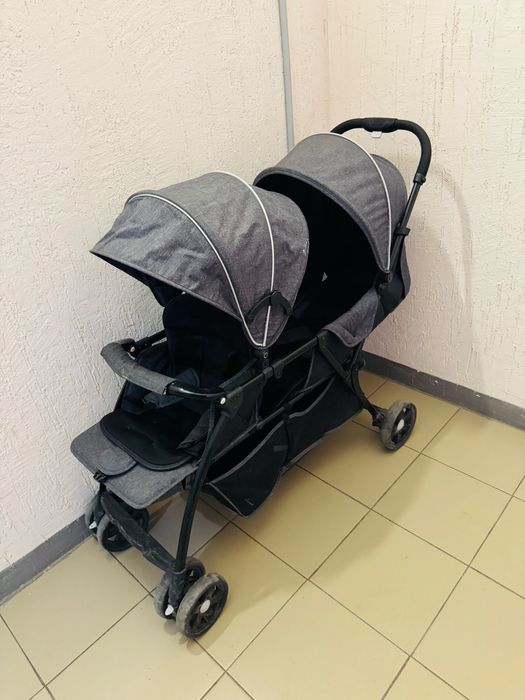 Коляска для двойня