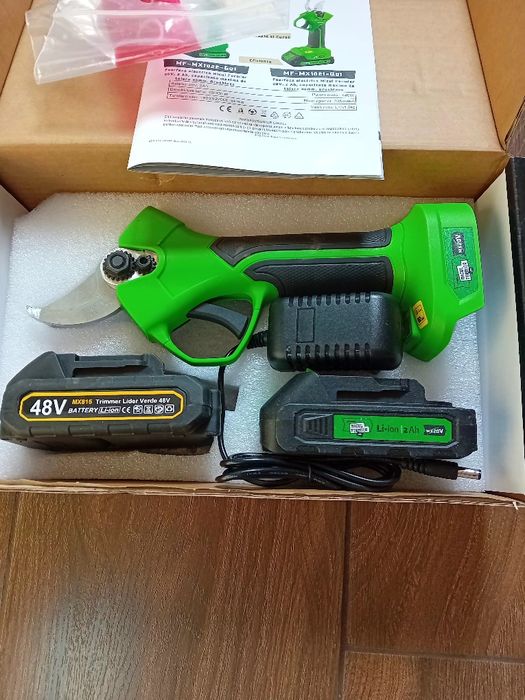 Foarfecă de tăiat micul fermier