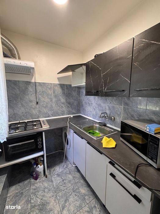 cv 90 Zona Vivo, Chirie apartament 2 camere, parter
