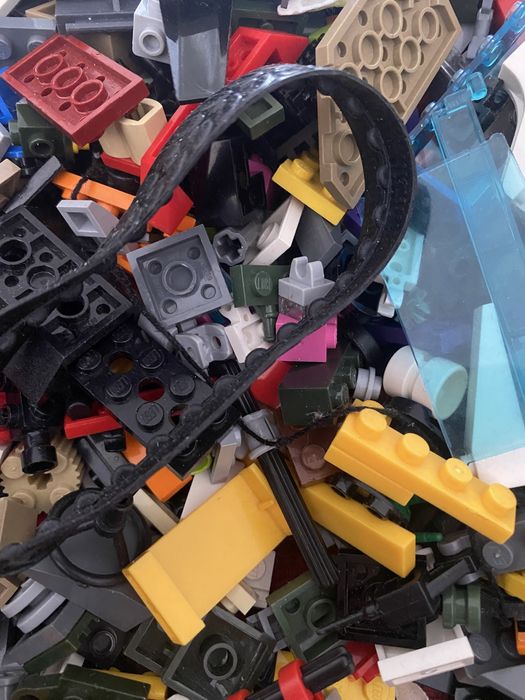 Конструкторы Лего россыпью !