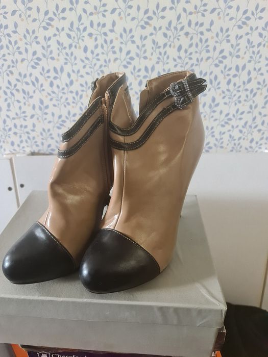 Продам сандали и ботыльоны