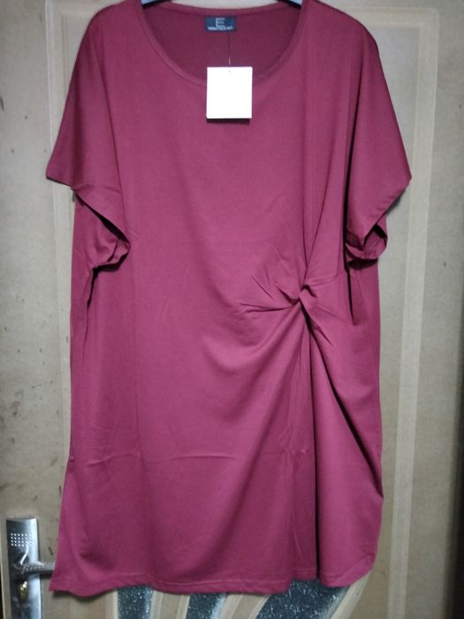 Rochie vișinie de ocazie