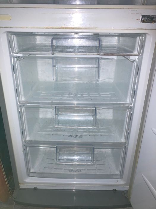 Холодильник LG бу