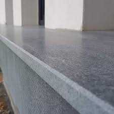 Trepte, Glafuri și Blaturi din Marmură, Granit și Quartz  Execuție