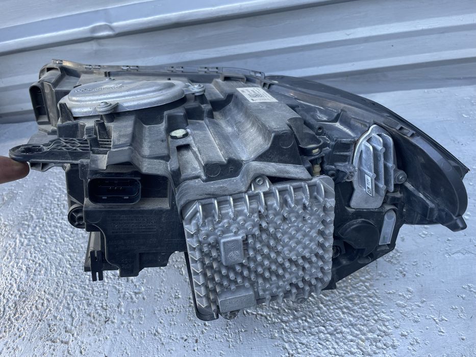 Десен ЛЕД фар БМВ Х1, Ф48 Фейслифт (desen LED bmw f48)