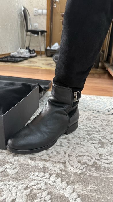 Продам зимние сапоги