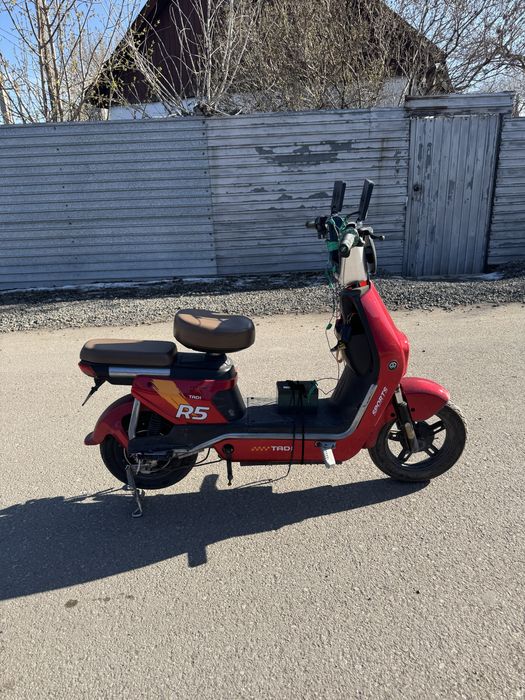 Продам скутер в отличном состояний