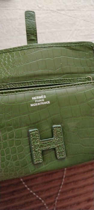 Продам сумочку клач